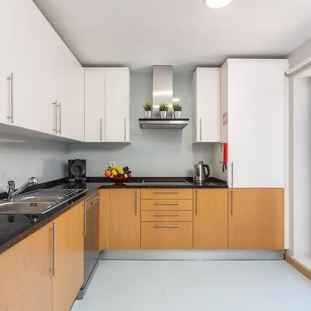 Apartment Privilege Folha De Louro With Rooftop Pool, Village Marina - Olhao