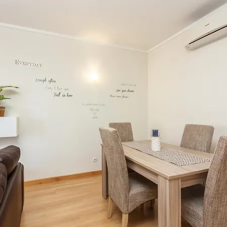 Privilege Folha De Louro With Rooftop Pool, Village Marina - Olhao