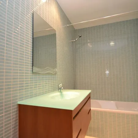 Privilege Folha De Louro With Rooftop Pool, Village Marina - *