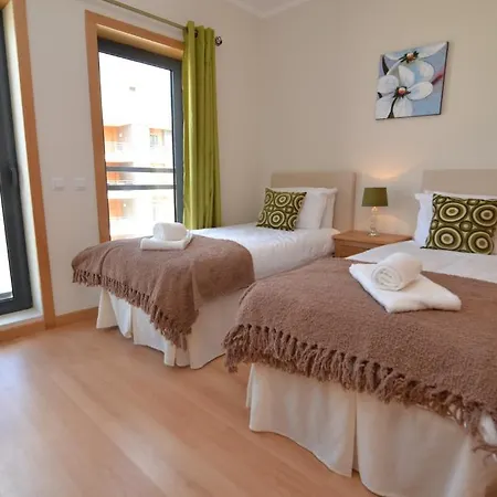 Privilege Folha De Louro With Rooftop Pool, Village Marina - * Olhao