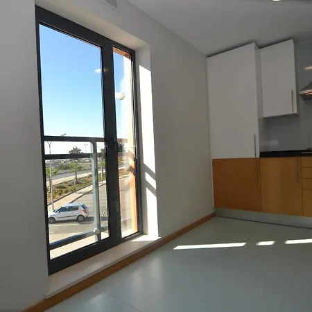 Privilege Folha De Louro With Rooftop Pool, Village Marina - *